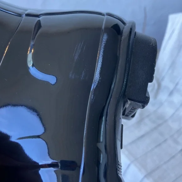 Hunter Rain Boots - Women’s Tall Back Adjustable Black Gloss, size 8 US, 39 EU - Picture 11 of 13